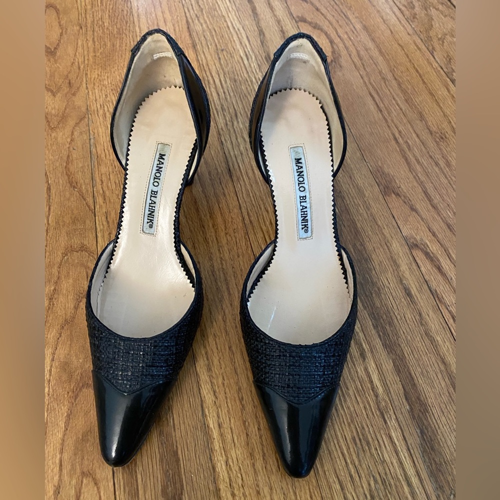 Manolo Blahnik D’Orsay pumps - size 5.5